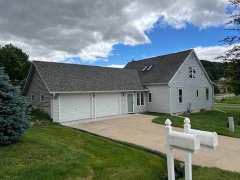 Photo of 1360 W Seminary Street, Richland Center, WI 53581 (MLS # 2025853)