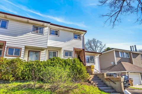 Photo of 6418 Raymond Road, Madison, WI 53711 (MLS # 2021263)