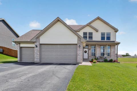 Photo of 11216 N Shoes Way, Edgerton, WI 53534 (MLS # 2029228)