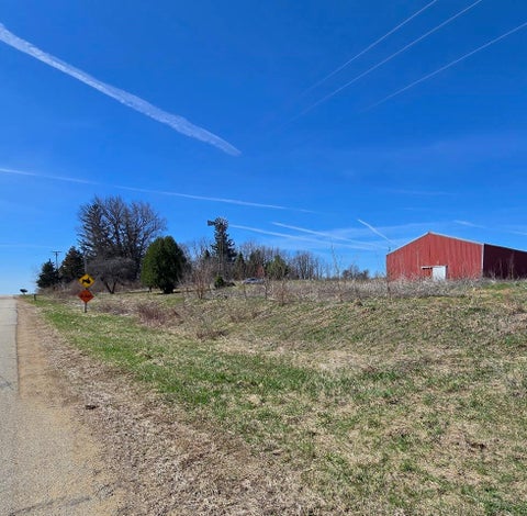 Photo of 3762 County Road Z, Dodgeville, WI 53533 (MLS # 2022756)