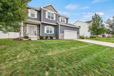 Photo of 803 Liliana Terrace, Oregon, WI 53575 (MLS # 2030850)