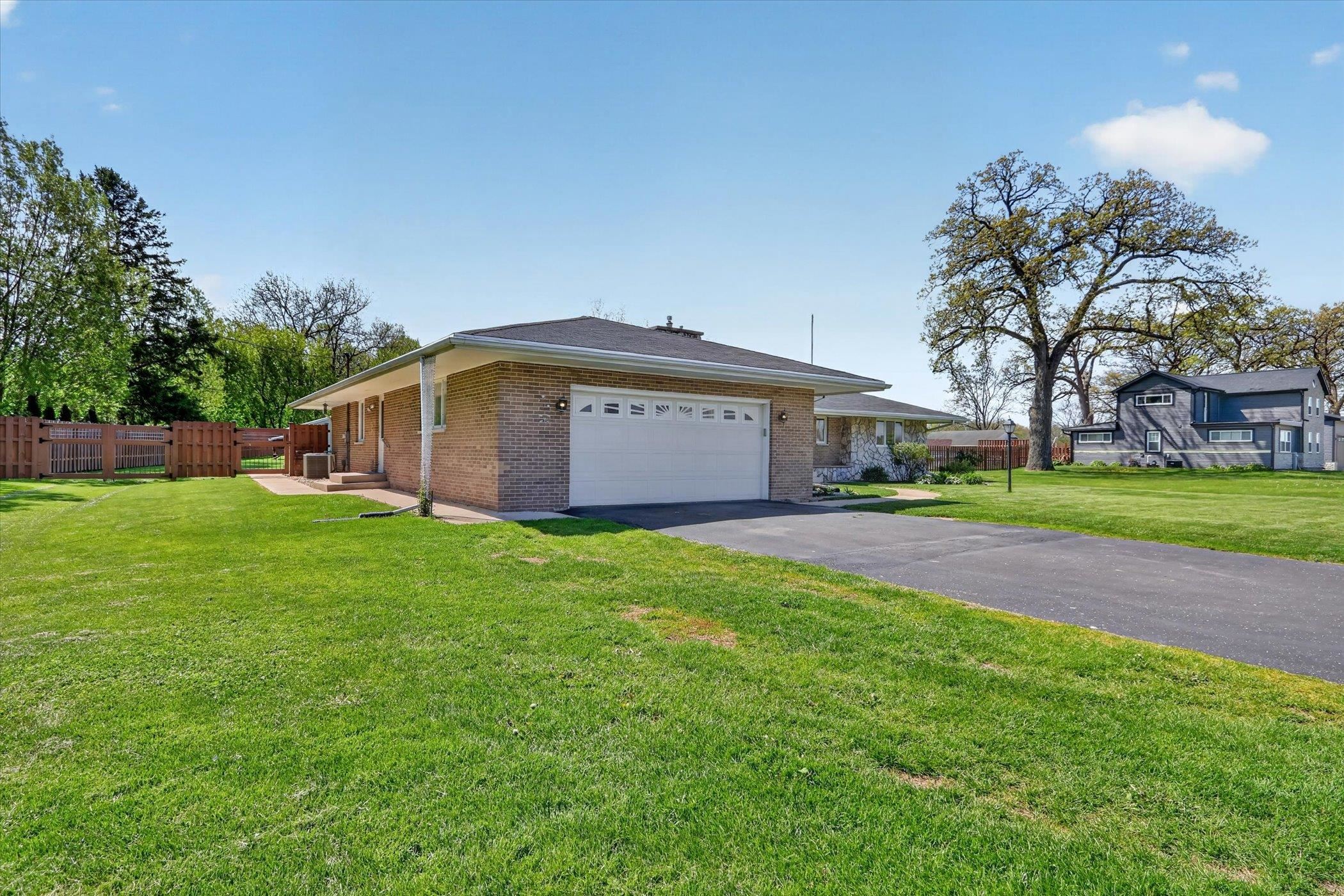 5138 E County Road S - Photo 4