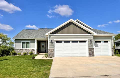Photo of 309 Michelle Lane, Cottage Grove, WI 53527 (MLS # 2024824)