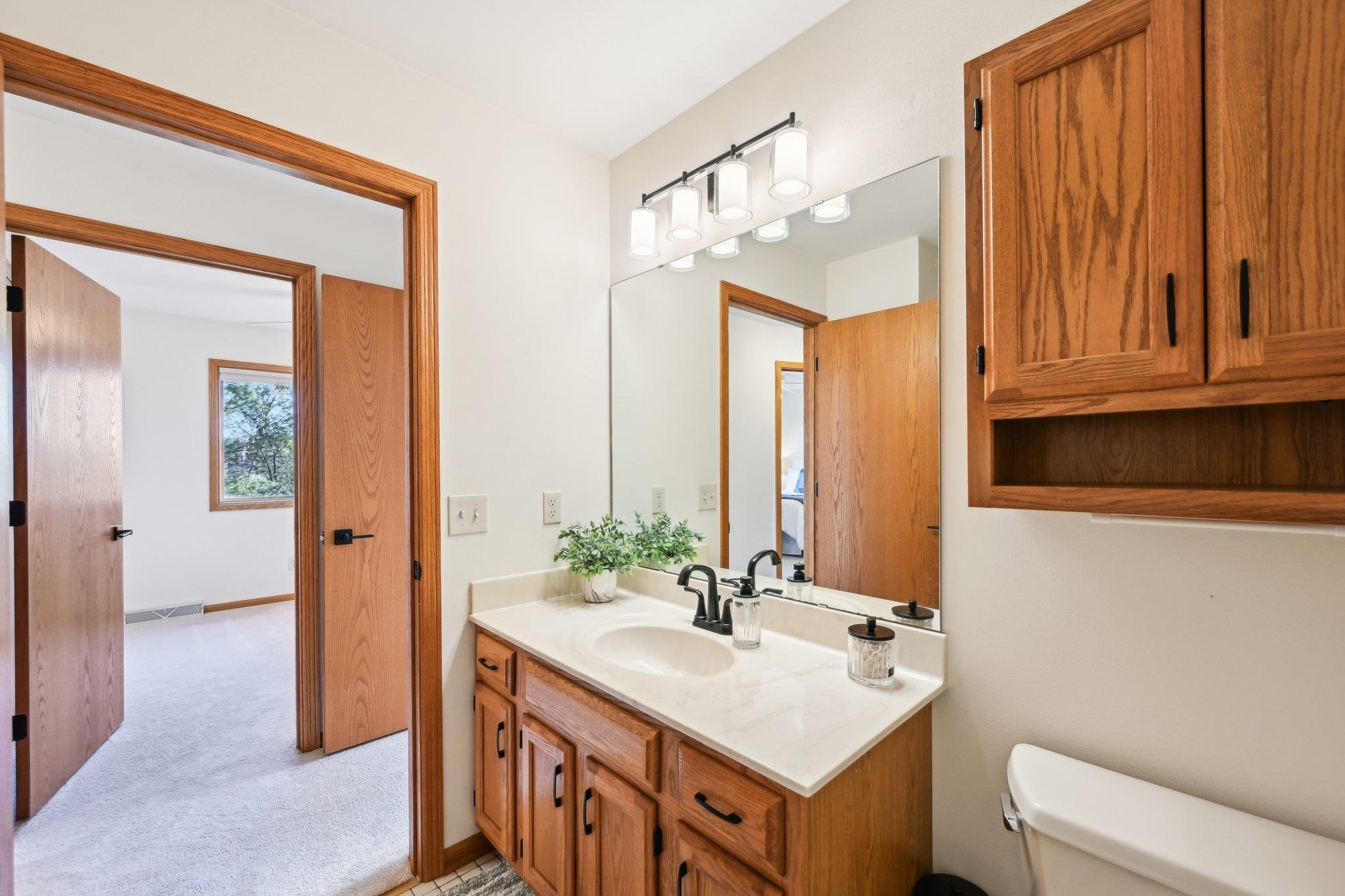 Madison, Wisconsin 53719, United States, 3 Bedrooms Bedrooms, ,4 BathroomsBathrooms,Residential,Pending,82875