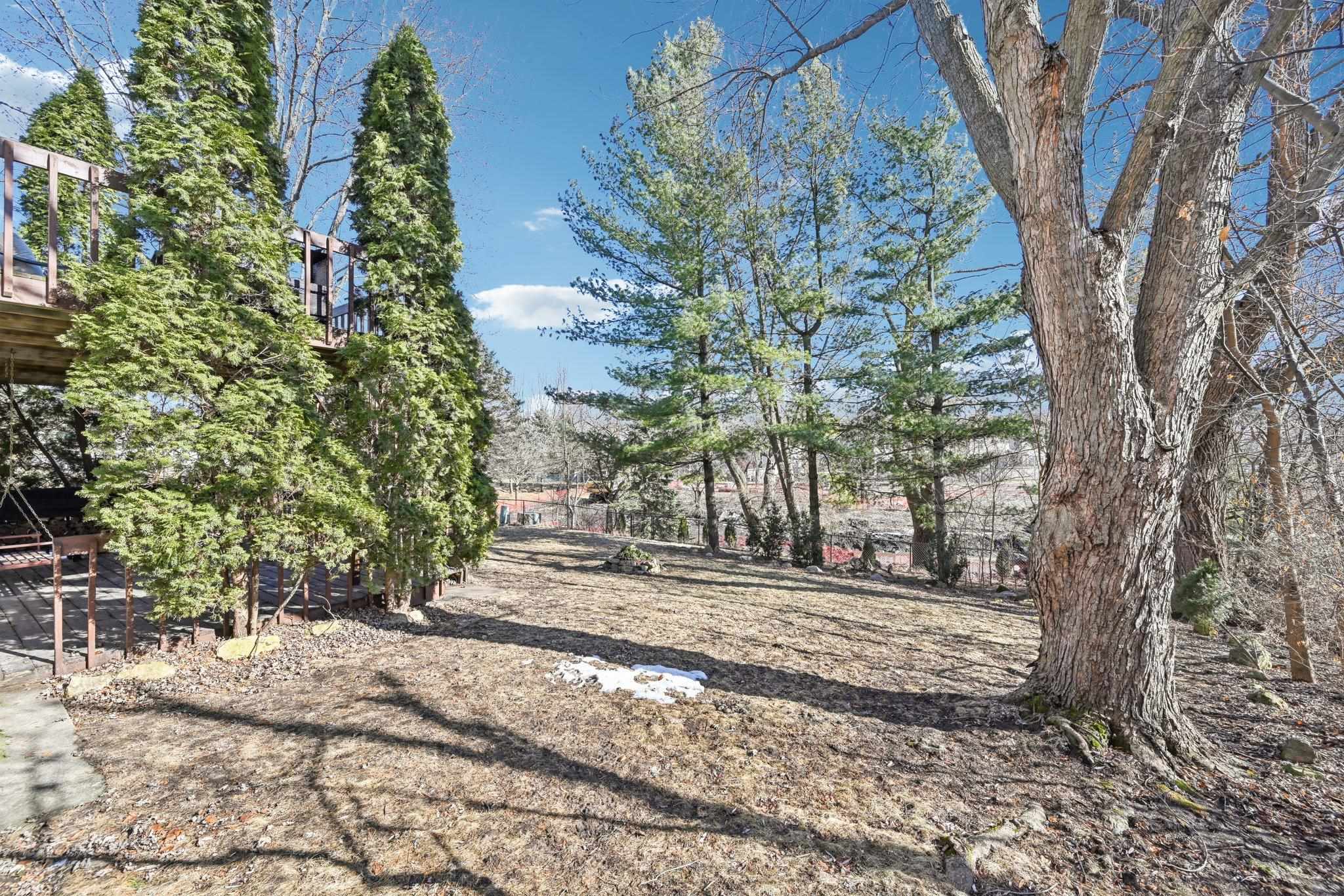 Madison, Wisconsin 53719, United States, 3 Bedrooms Bedrooms, ,4 BathroomsBathrooms,Residential,Pending,82875