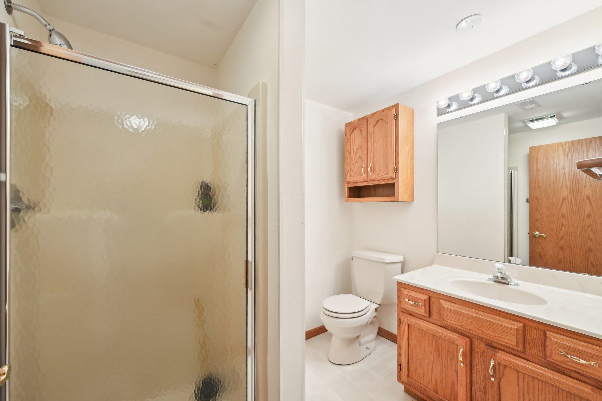 Madison, Wisconsin 53719, United States, 3 Bedrooms Bedrooms, ,4 BathroomsBathrooms,Residential,Pending,82875