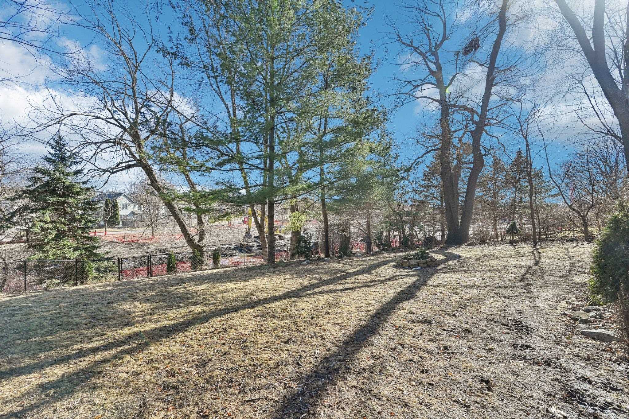 Madison, Wisconsin 53719, United States, 3 Bedrooms Bedrooms, ,4 BathroomsBathrooms,Residential,Pending,82875