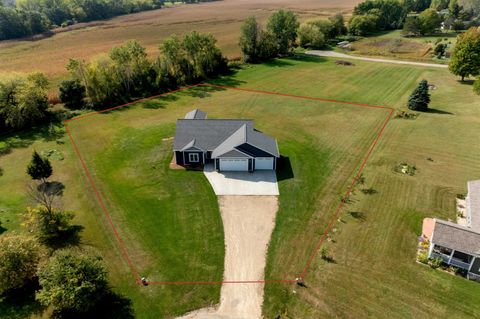 Tiny photo for N4267 Cherokee Court, Markesan, WI 53946 (MLS # 2010704)