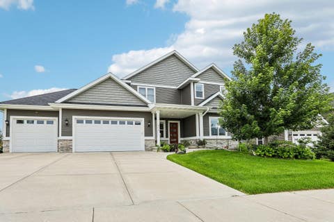 Photo of 2115 Baptisia Pass, Sun Prairie, WI 53590 (MLS # 2030249)