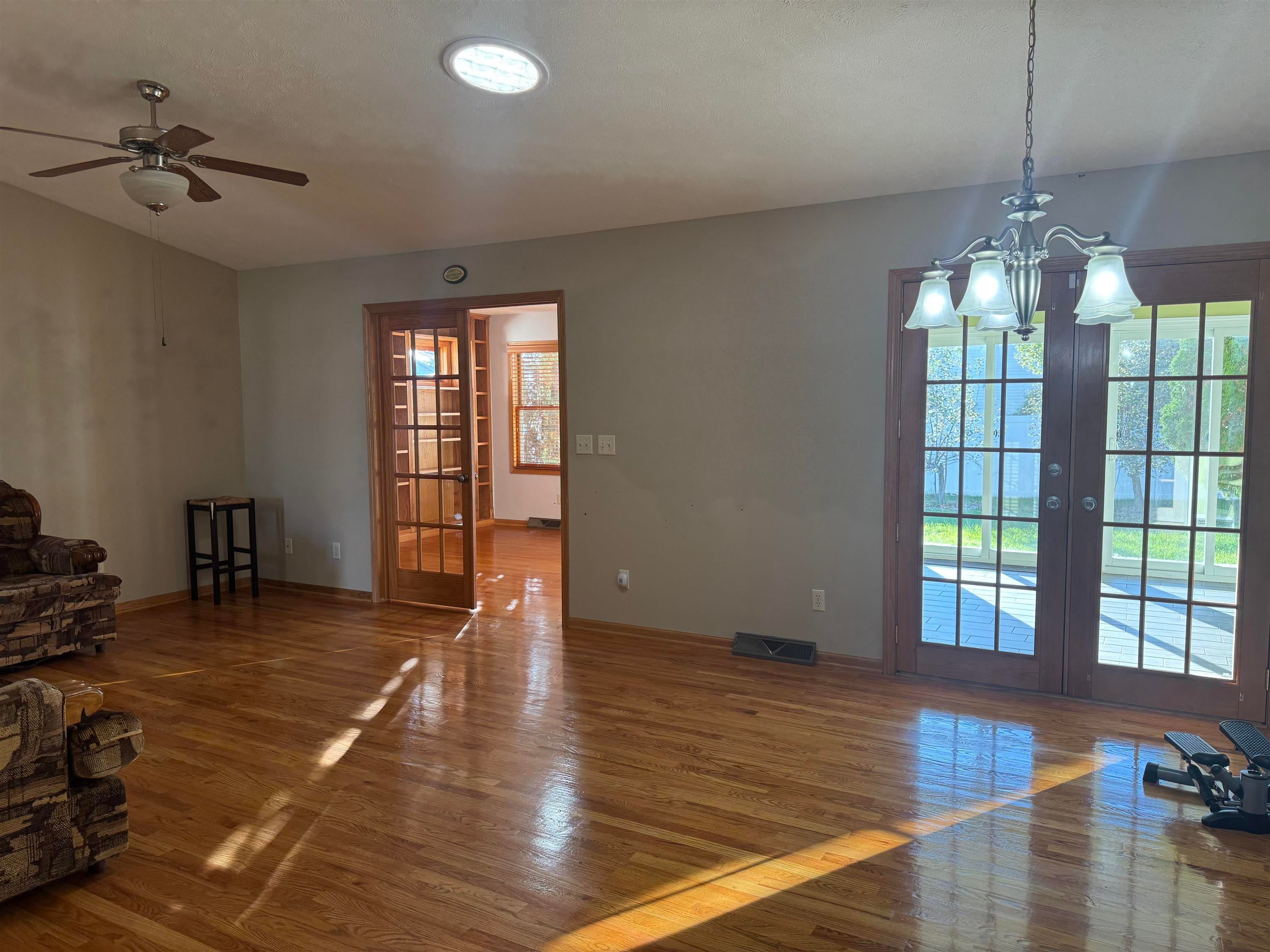 4601 Glacier View Drive