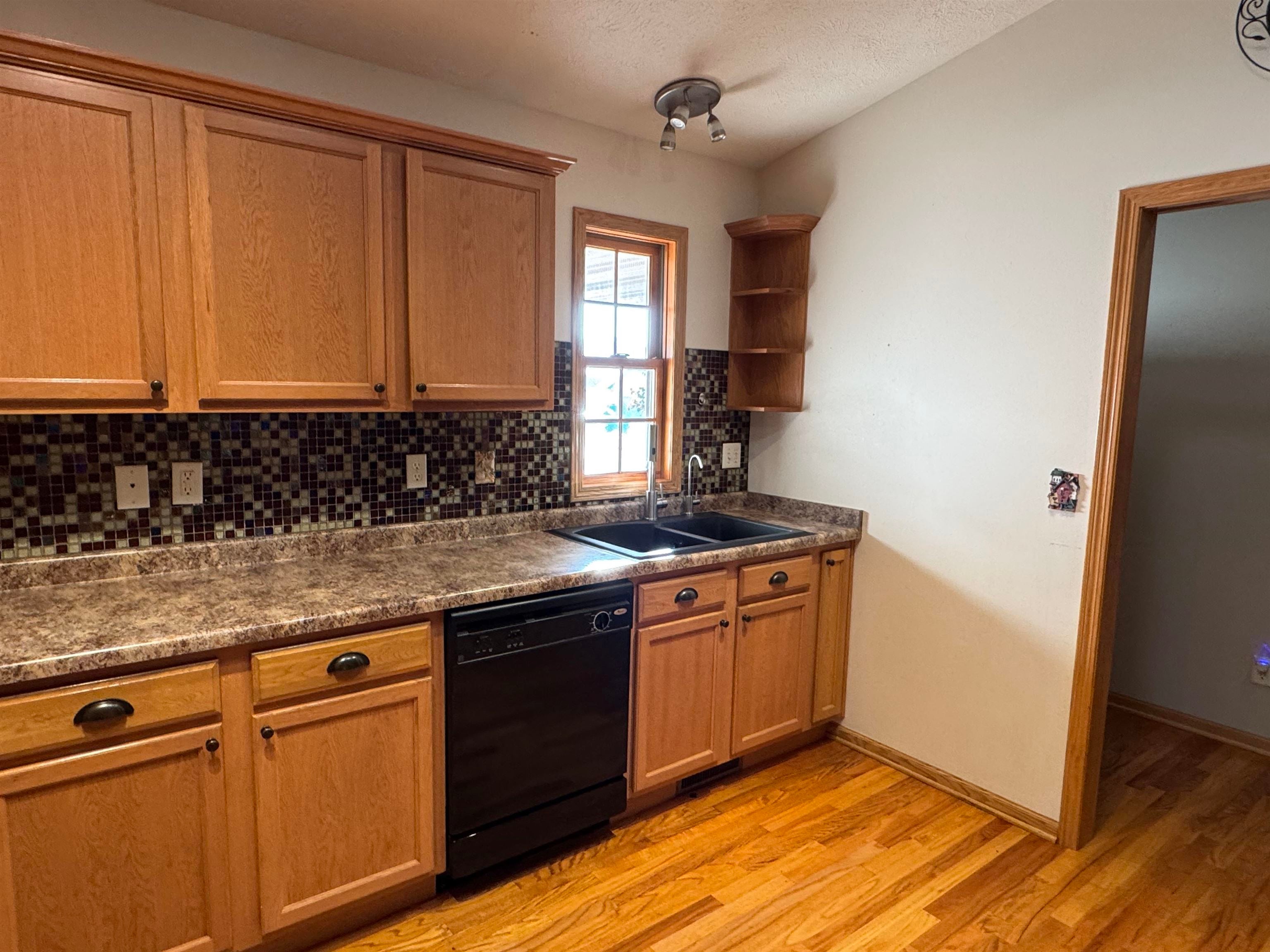 4601 Glacier View Drive