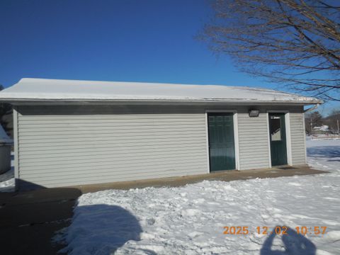 Tiny photo for 421 S Rebecca Street, Gays Mills, WI 54634 (MLS # 2013447)