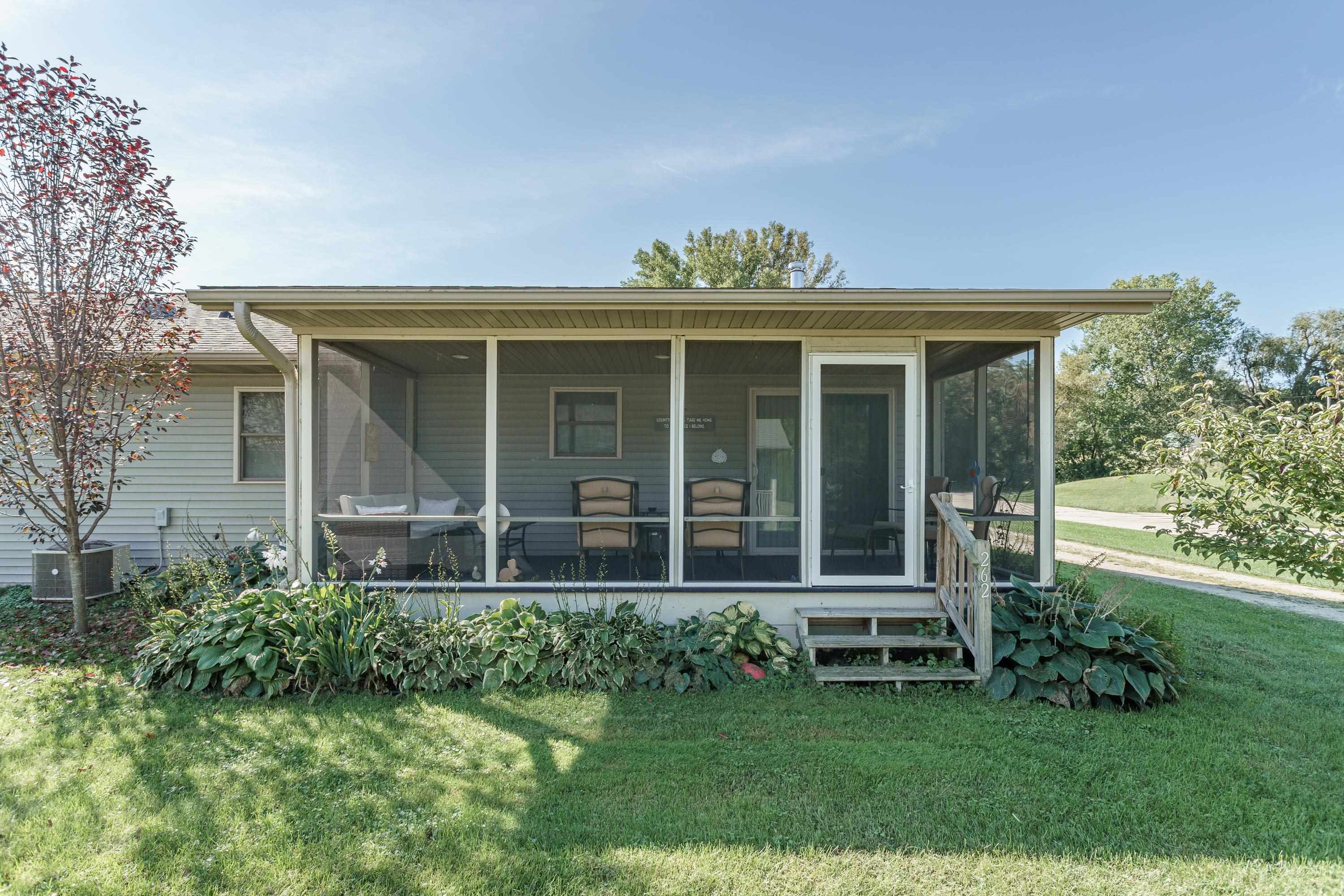 262 E Front Street