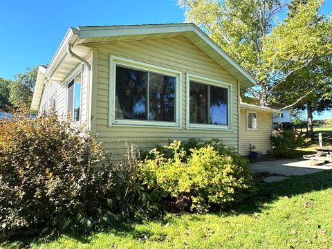 Photo of N9384 Idle Hour Drive, Randolph, WI 53956 (MLS # 2010396)