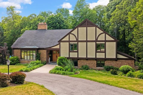 Photo of N4055 Meyers Road, Monroe, WI 53566 (MLS # 2025655)