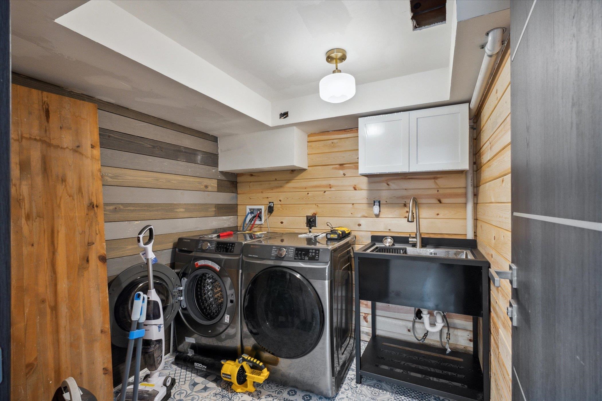 Friendship, Wisconsin 53934, United States, 4 Bedrooms Bedrooms, ,3 BathroomsBathrooms,Residential,Active,115556