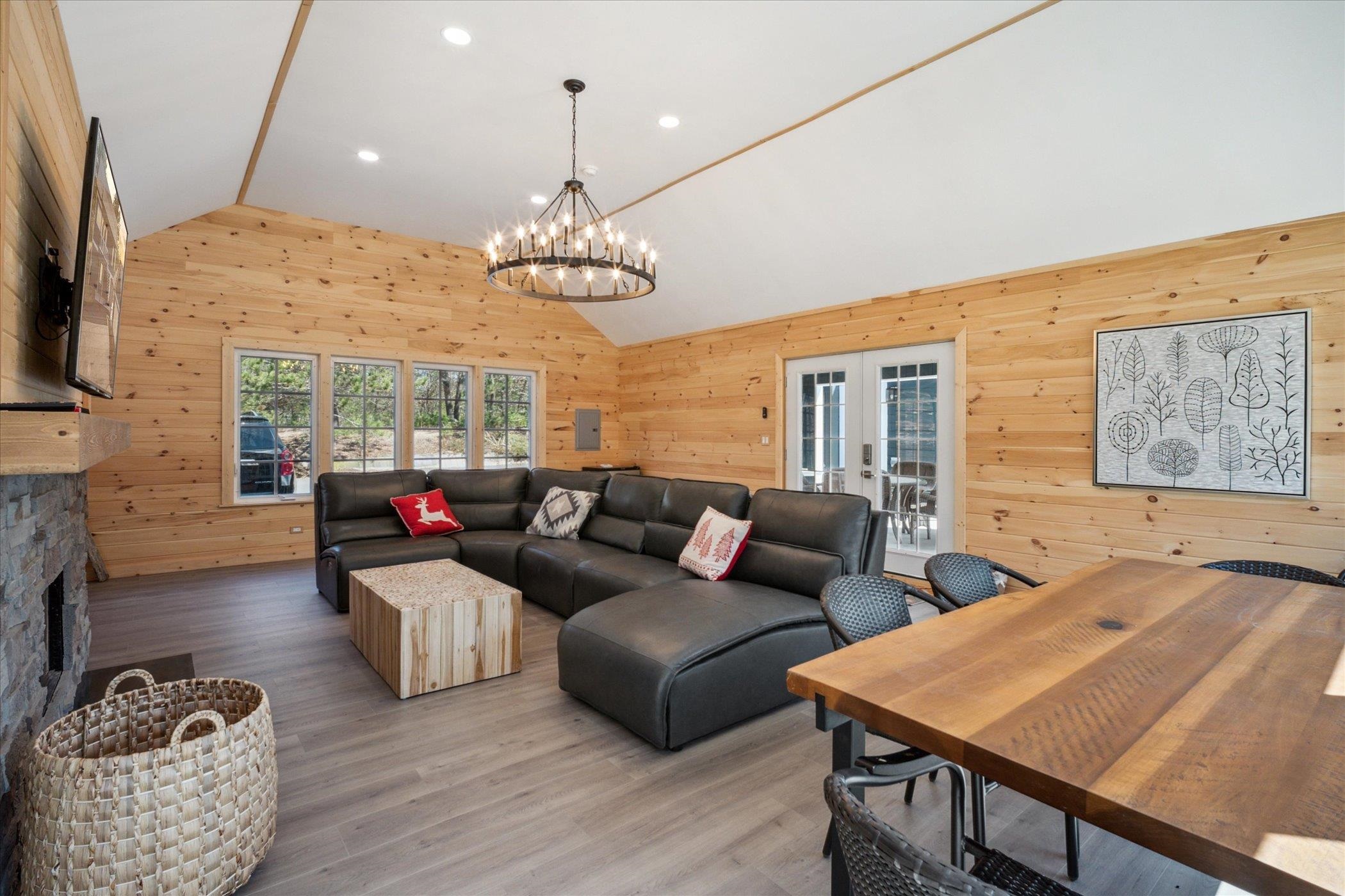 Friendship, Wisconsin 53934, United States, 4 Bedrooms Bedrooms, ,3 BathroomsBathrooms,Residential,Active,115556