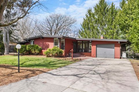 Photo of 5706 Anchorage Avenue, Madison, WI 53705 (MLS # 2019802)