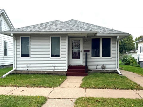 Photo of 404 Kilbourn Avenue, Tomah, WI 54660 (MLS # 2034007)