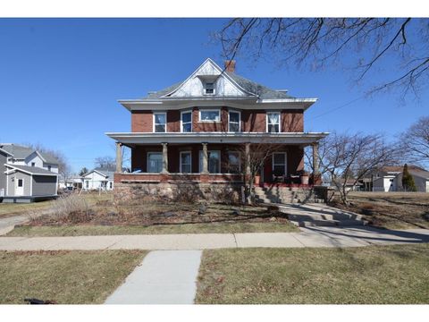 Photo of 1615 8th Street, Monroe, WI 53566 (MLS # 2018443)