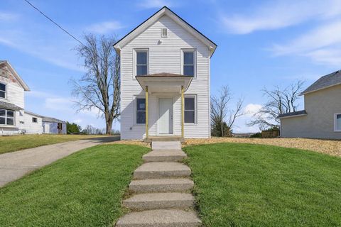 Photo of 170 S High Street, Mayville, WI 53050 (MLS # 2019151)