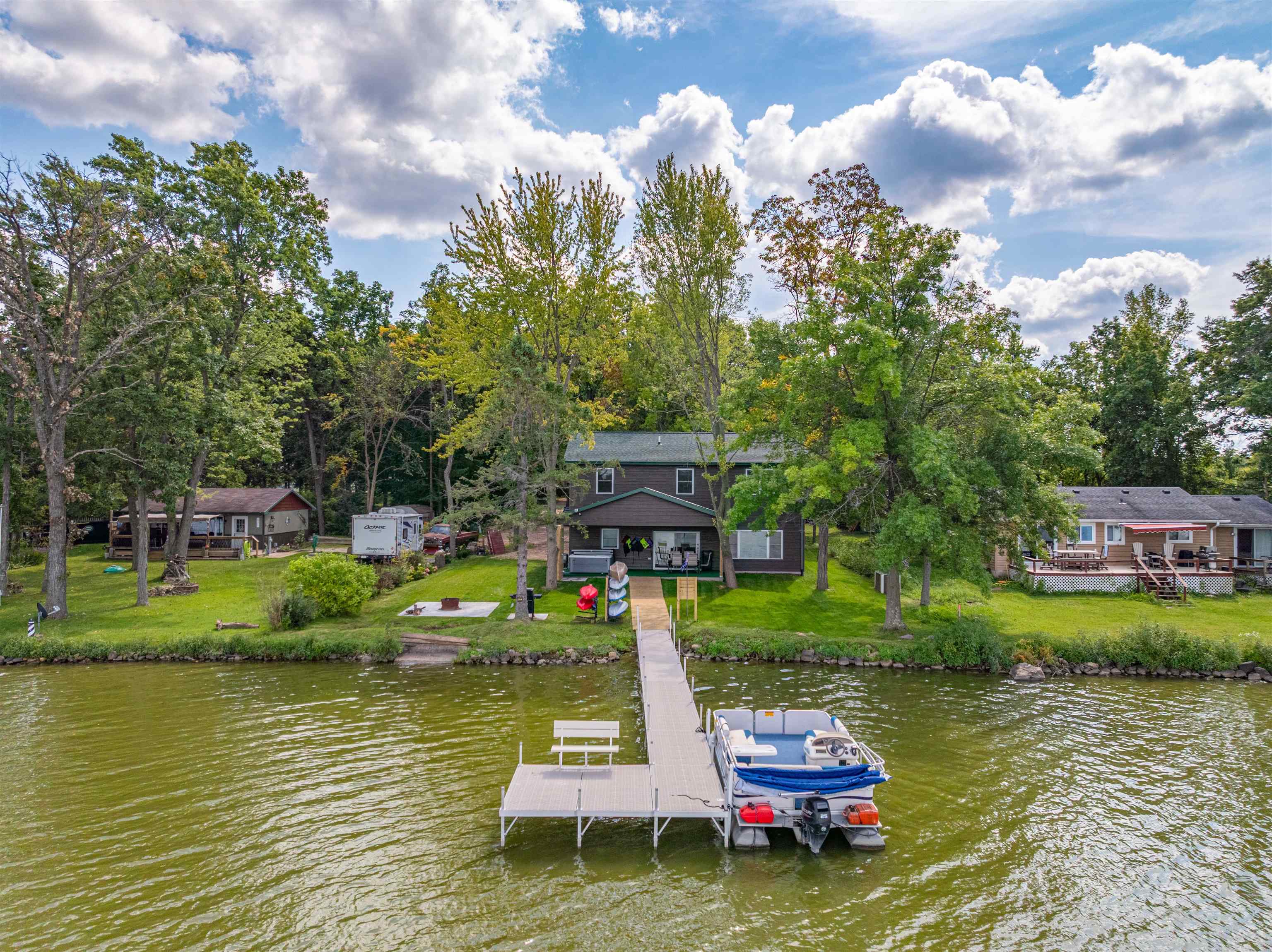 Briggsville, Wisconsin 53920, United States, 3 Bedrooms Bedrooms, ,2 BathroomsBathrooms,Residential,Active,203810