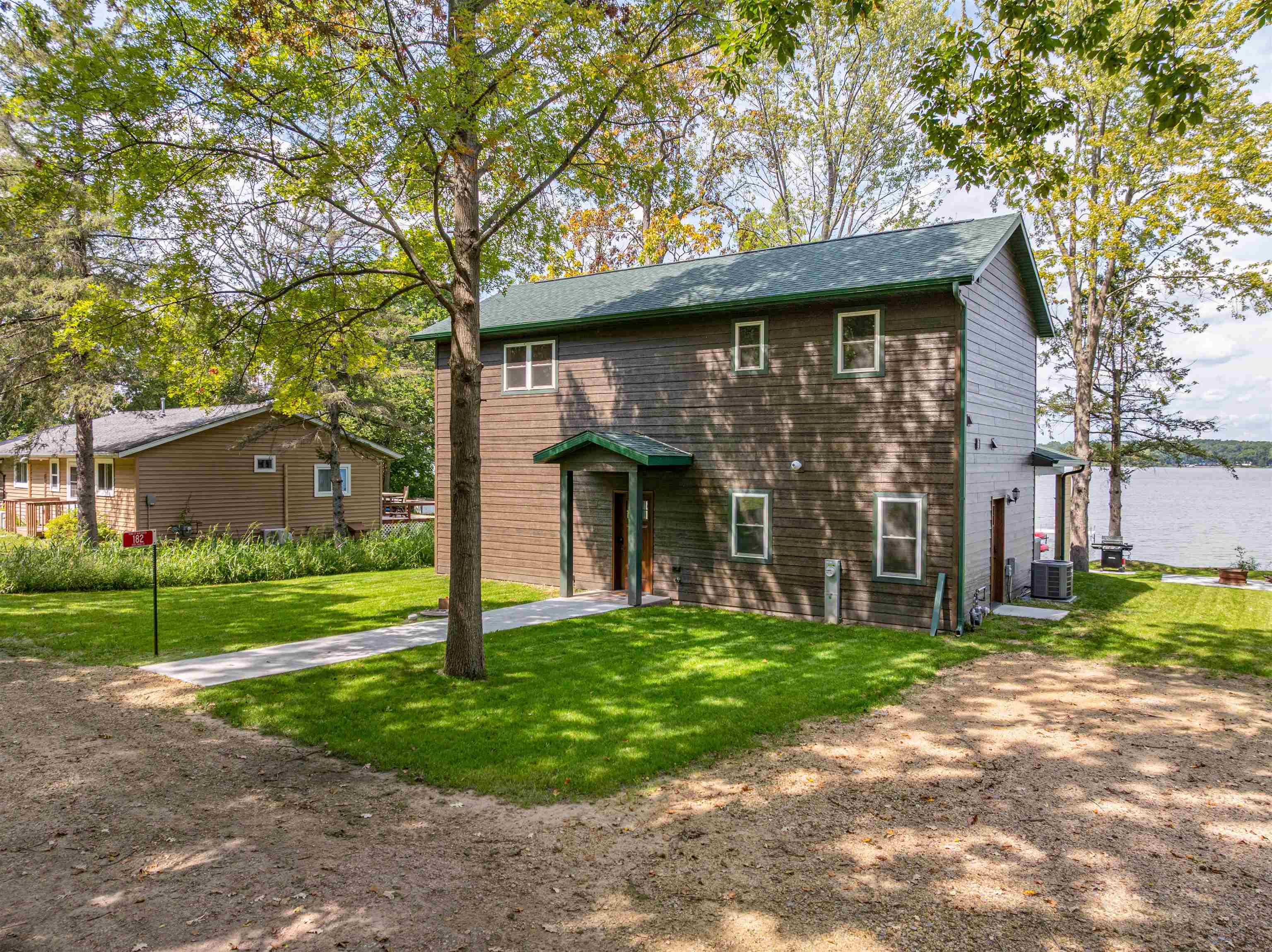 Briggsville, Wisconsin 53920, United States, 3 Bedrooms Bedrooms, ,2 BathroomsBathrooms,Residential,Active,203810