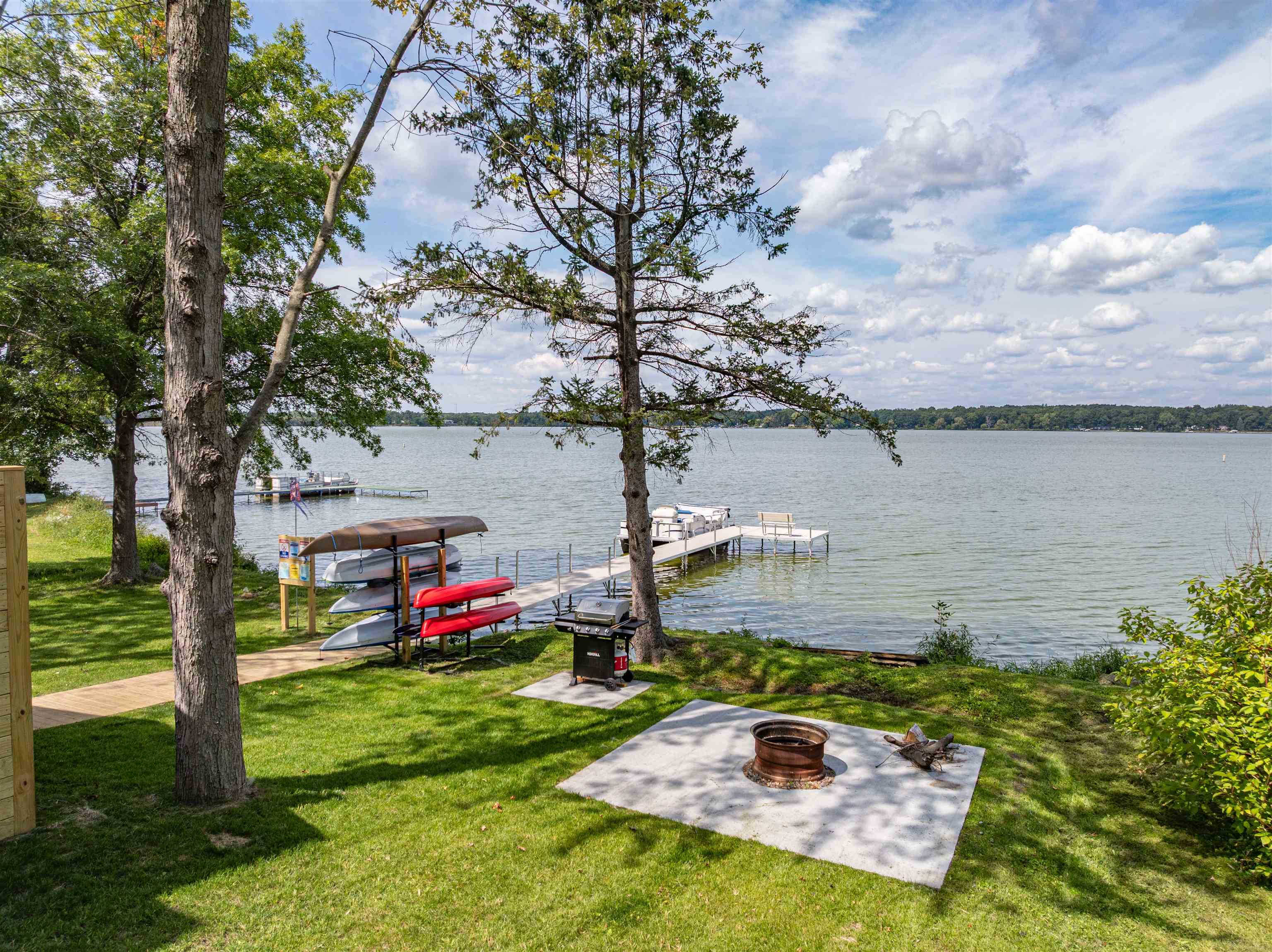 Briggsville, Wisconsin 53920, United States, 3 Bedrooms Bedrooms, ,2 BathroomsBathrooms,Residential,Active,203810