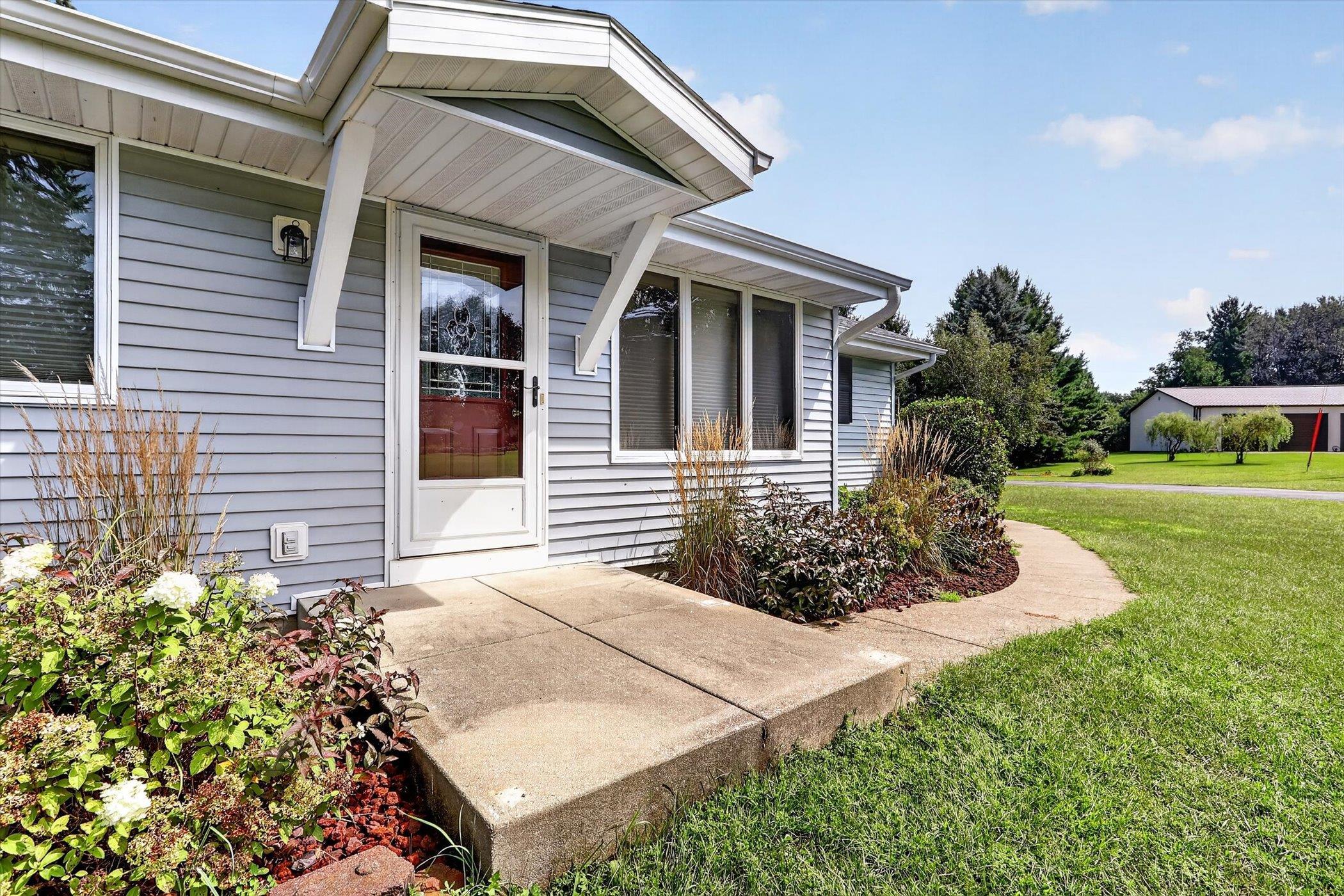 W516 Cozee Lane - Photo 4