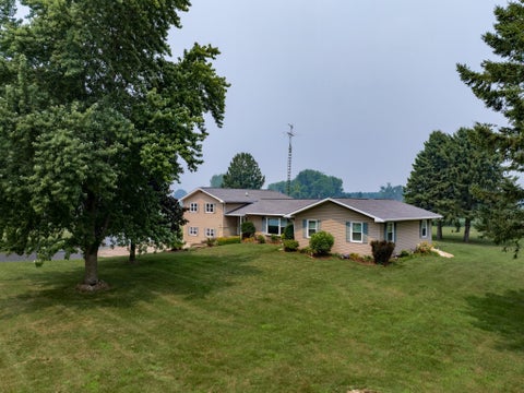 Photo of W5748 50th Court, Mauston, WI 53948 (MLS # 2028415)