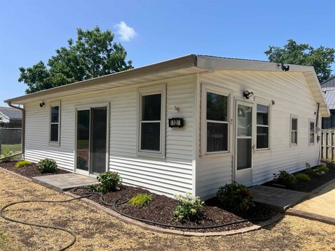 Photo of 2126 Park Avenue, Beloit, WI 53511 (MLS # 2027206)