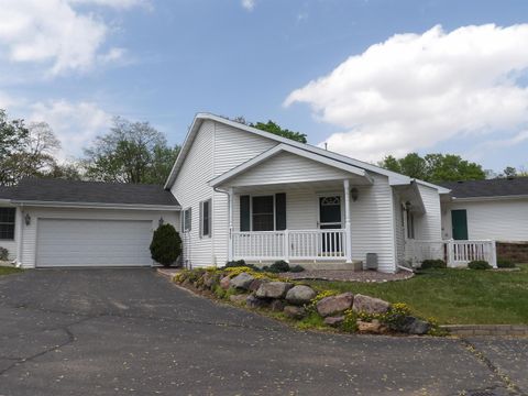 865 Sutherland Avenue, Janesville, WI 53545 - #: 2000048