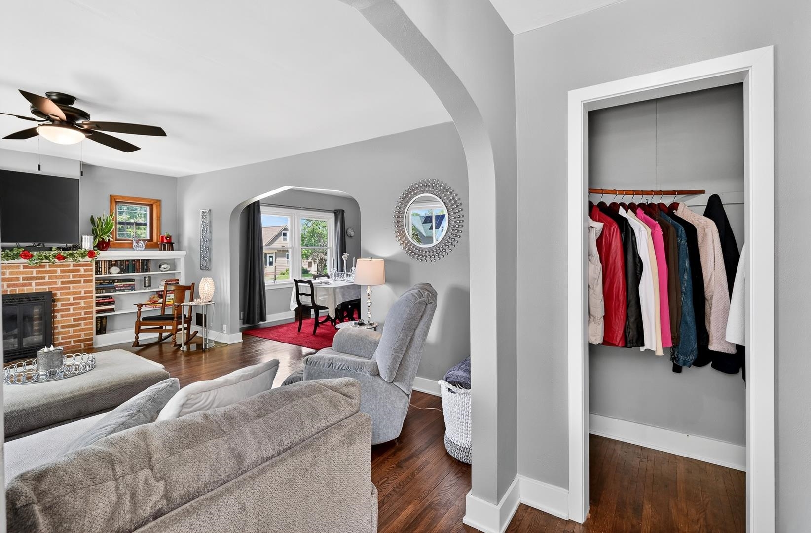 704 18th Avenue - Photo 4