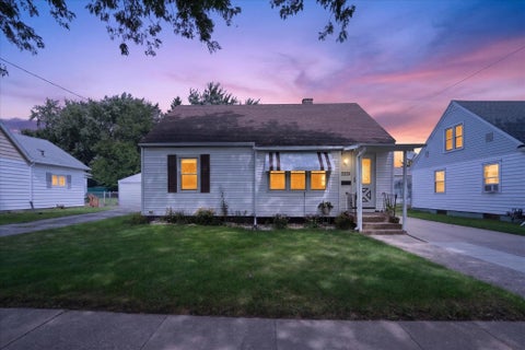 Photo of 1513 Forest Avenue, Beloit, WI 53511 (MLS # 2031886)