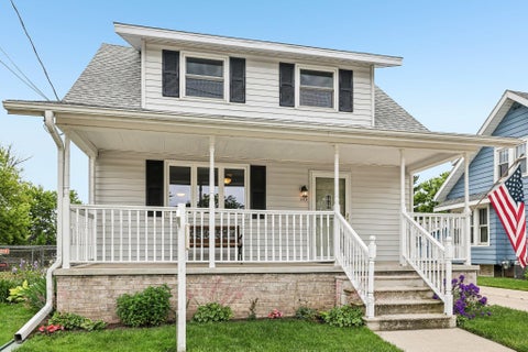 Photo of 115 Roller Avenue, Beaver Dam, WI 53916 (MLS # 2025182)