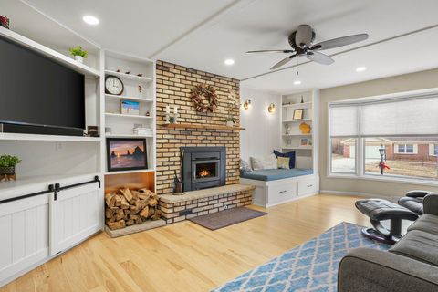 Photo of 310 yosemite Trail, Madison, WI 53705 (MLS # 2019347)