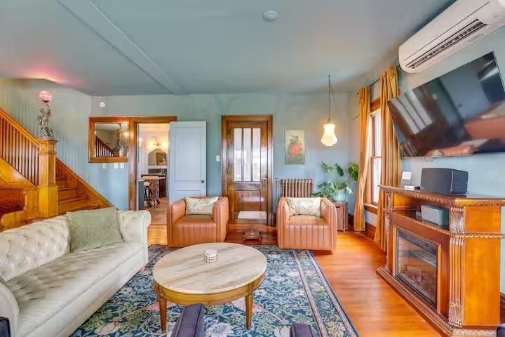 2749 Town Hall Rd, Mount Horeb, WI, 53572, USA, 5 Bedrooms Bedrooms, ,2 BathroomsBathrooms,Residential,Active,2749 Town Hall Rd,2025337