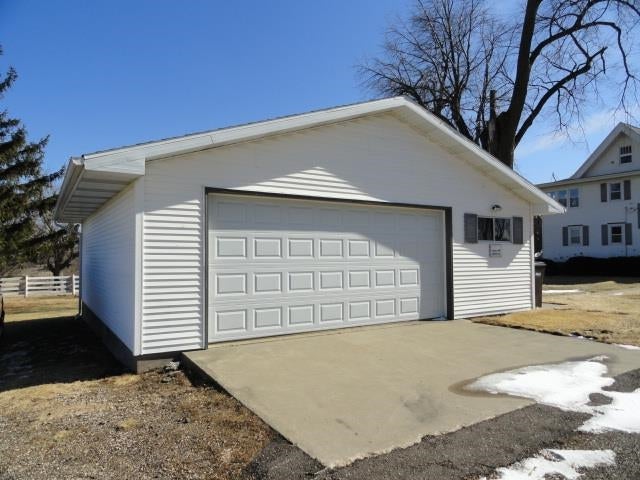 2749 Town Hall Rd, Mount Horeb, WI, 53572, USA, 5 Bedrooms Bedrooms, ,2 BathroomsBathrooms,Residential,Active,2749 Town Hall Rd,2025337