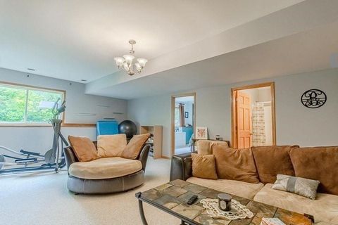 Tiny photo for 1916 Eastwood Way, Mount Horeb, WI 53572 (MLS # 2012698)