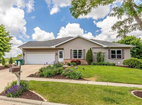 Tiny photo for 1916 Eastwood Way, Mount Horeb, WI 53572 (MLS # 2012698)
