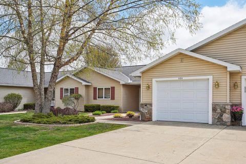 535 Country Lane, Cambridge, WI 53523 - #: 1998720