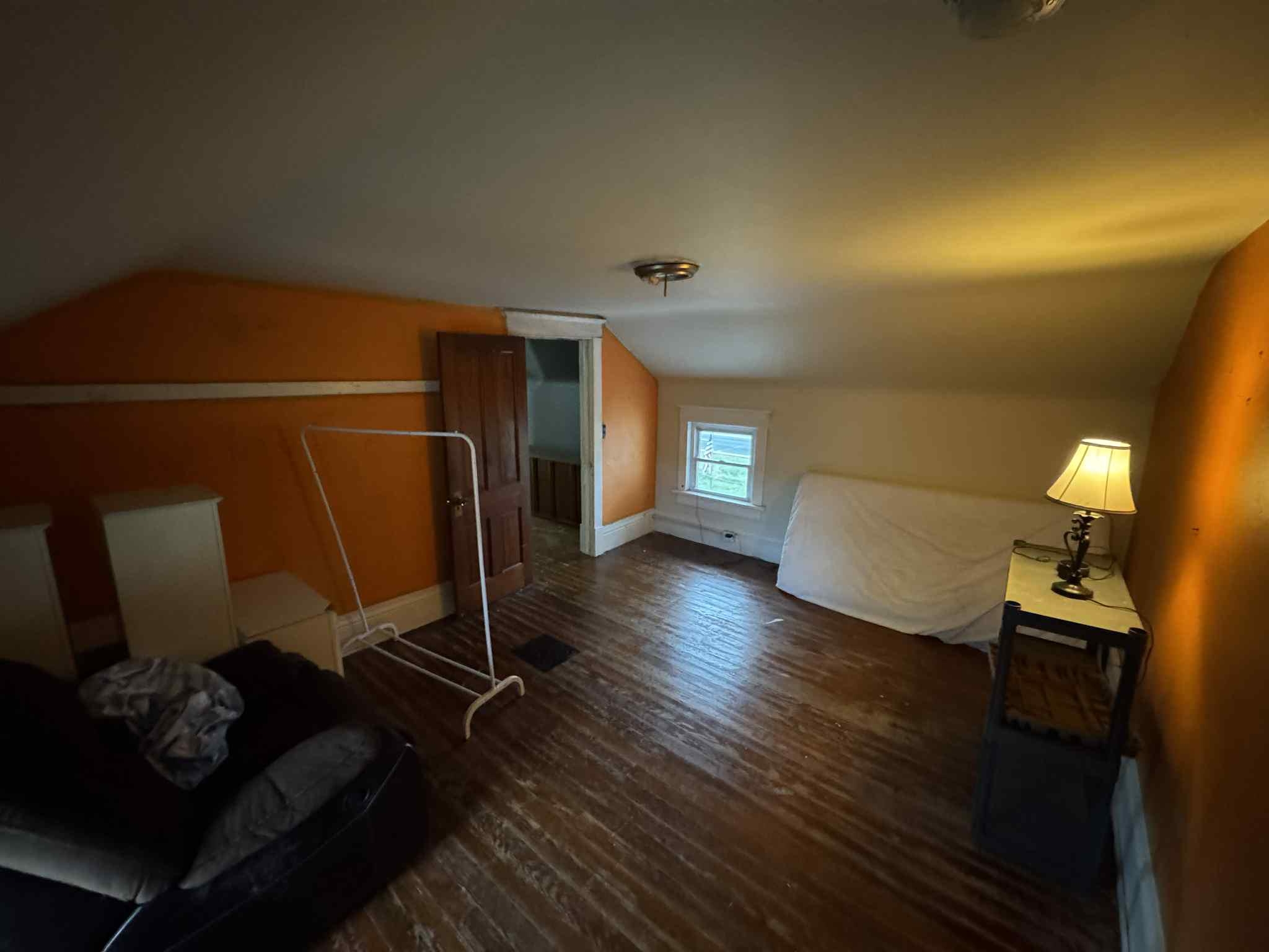 Baraboo, Wisconsin 53913, United States, 6 Bedrooms Bedrooms, ,3 BathroomsBathrooms,Residential,Active,230177