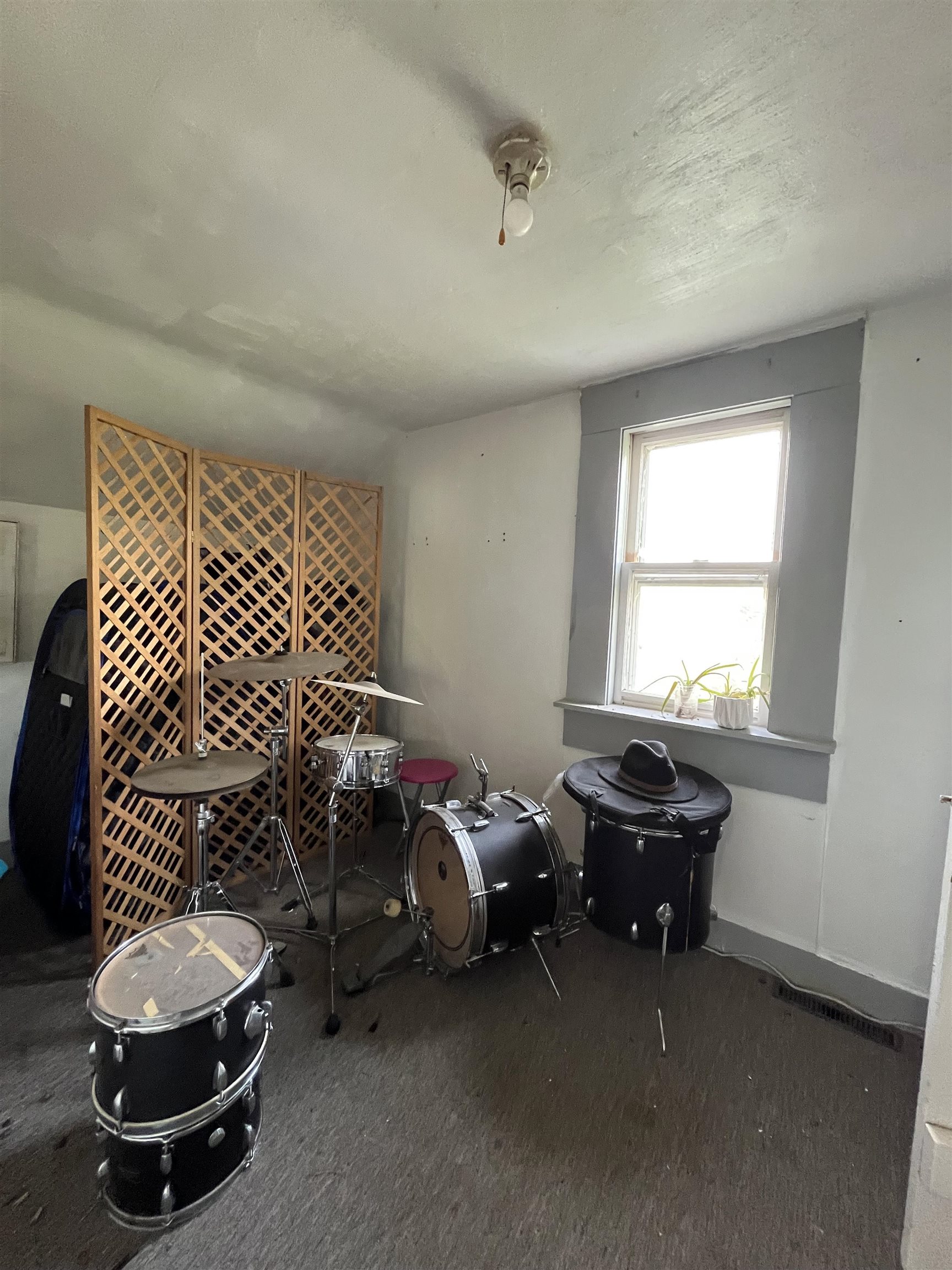 Baraboo, Wisconsin 53913, United States, 6 Bedrooms Bedrooms, ,3 BathroomsBathrooms,Residential,Active,230177