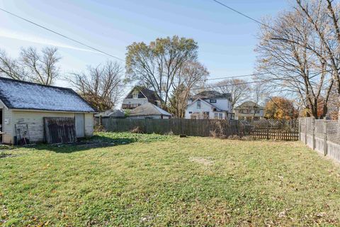 Tiny photo for 625 Yuba Street, Janesville, WI 53545 (MLS # 2012429)