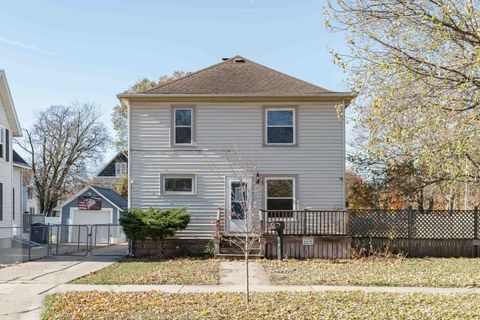 Tiny photo for 625 Yuba Street, Janesville, WI 53545 (MLS # 2012429)