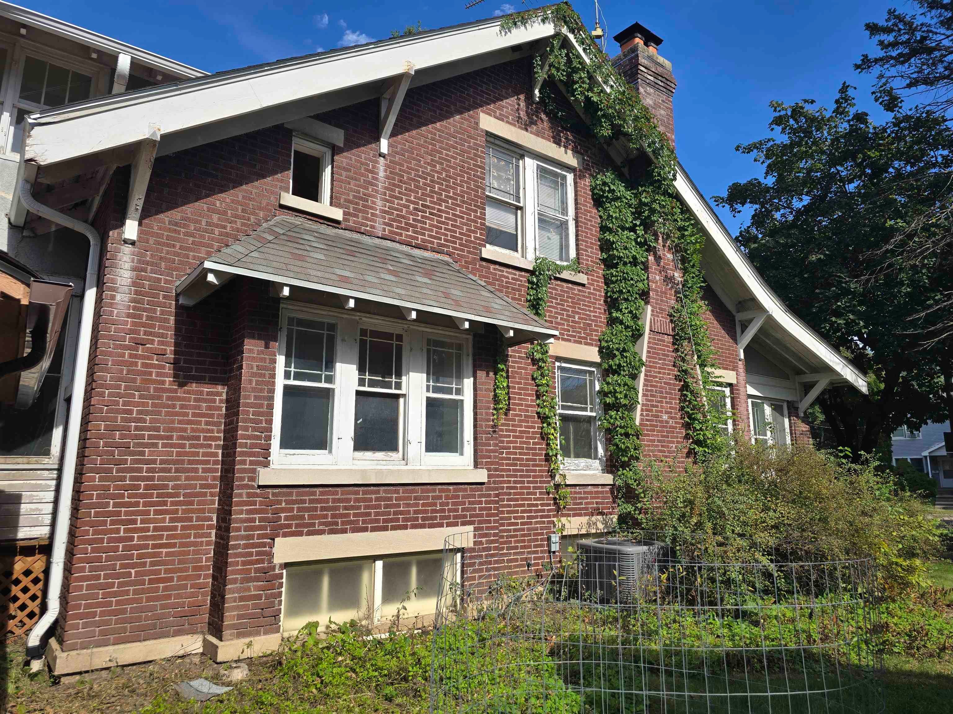 415 Milton Avenue