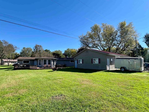 Photo of 112 Circle Drive, Boscobel, WI 53805 (MLS # 2033963)