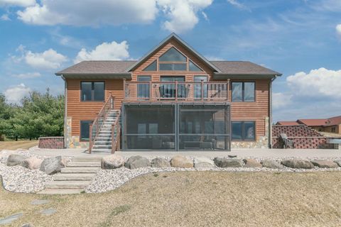N8481 White Sand Court, New Lisbon, WI 53950 - #: 1993763