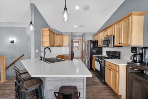 Property photo of 1216 Temple Drive, Mount Horeb, WI 53572