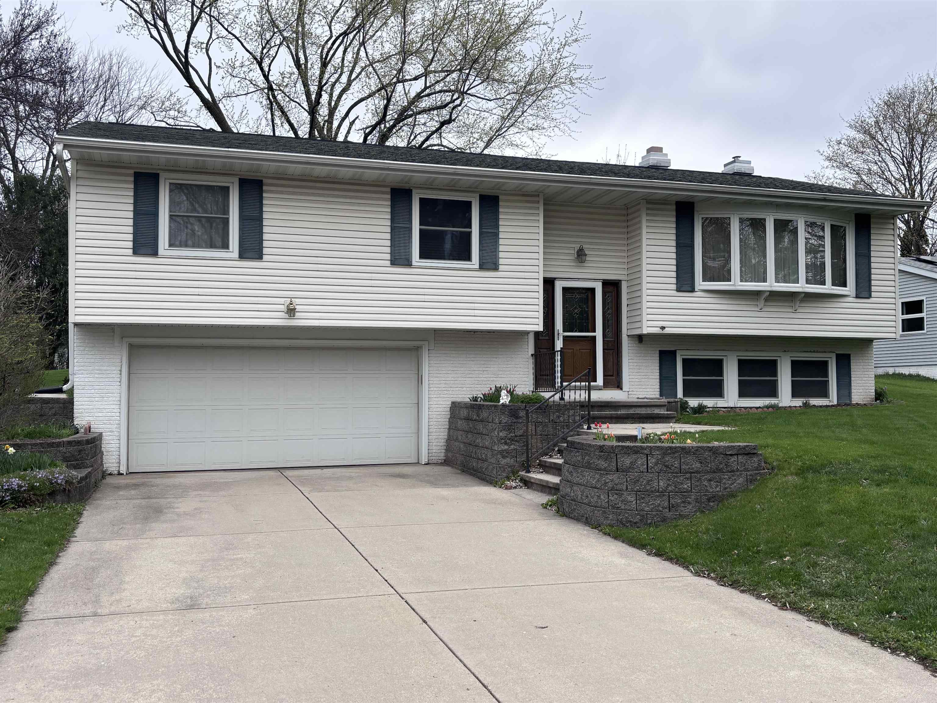 5210 Big Bow Road